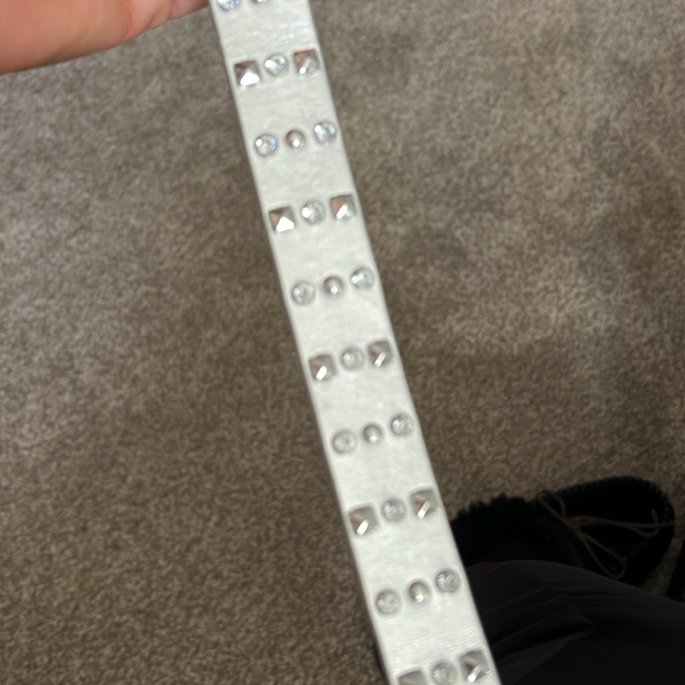 White House Black Market silver crystal studded belt - Picture 3 of 4